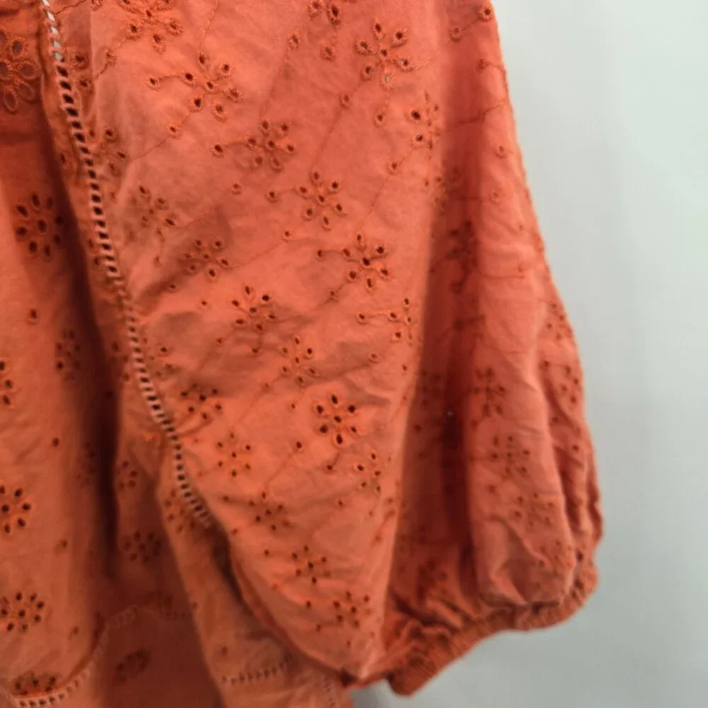 Faherty Rust Burnt Orange Eyelet 100% Organic Cotton Boho Blouse Size Medium - Picture 11 of 16